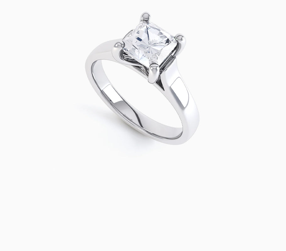 18ct White gold Diamond Princess cut solitaire ring